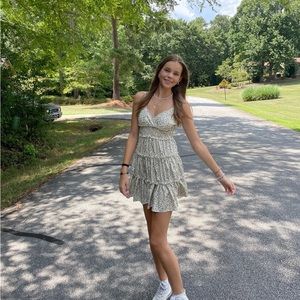 Meet your Posher, Lone